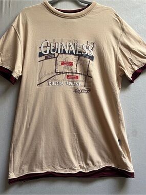 Guinness Official Merchandise Dublin Map Graphic Ringer T-Shirt Cream Maroon M
